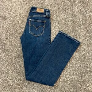 Levi’s Demi Curve Classic Straight Leg